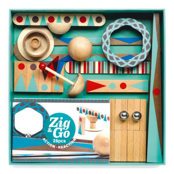 Colorful wooden toy set Zig & Go with pieces.