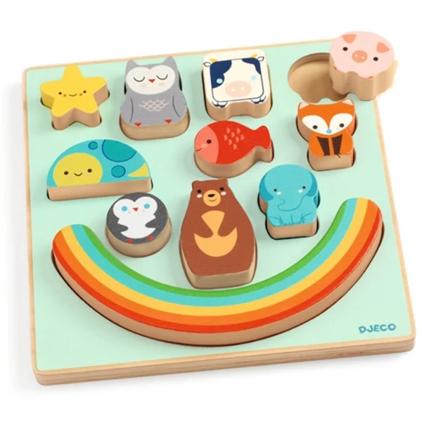 Colorful wooden animal puzzle for toddlers.