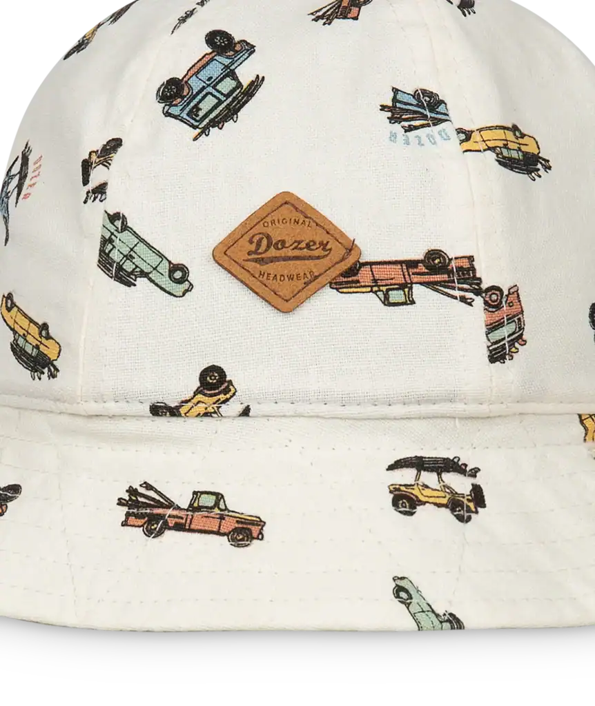 Patterned hat with vintage cars design