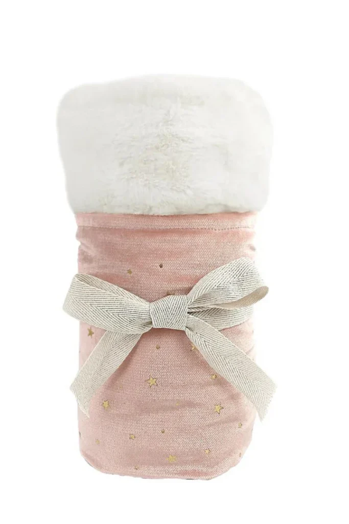 Cozy pink baby bootie with star pattern and bow.