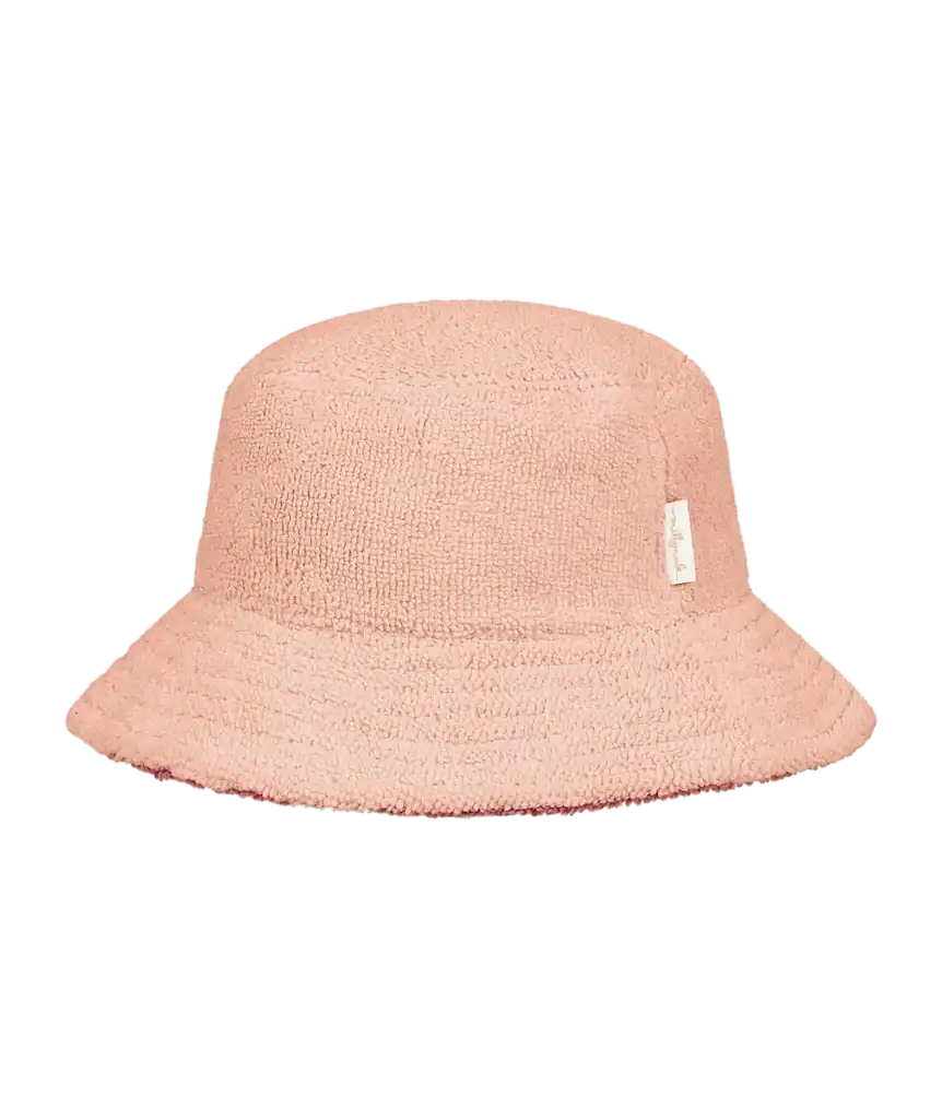 Pink textured bucket hat with label