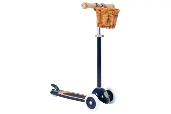 Three-wheel scooter with wicker basket