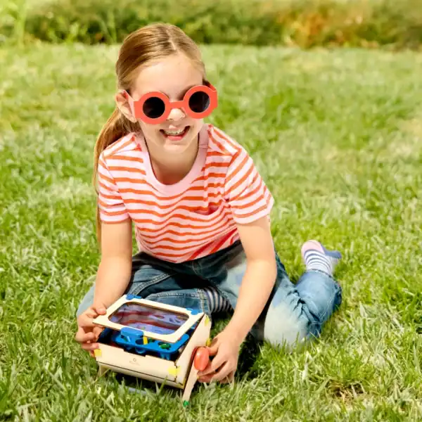 build it yourself solar crayon recycler