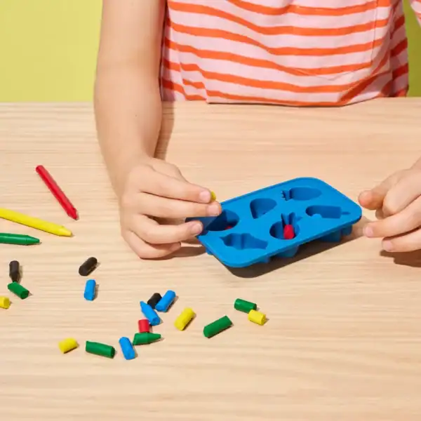 build it yourself solar crayon recycler